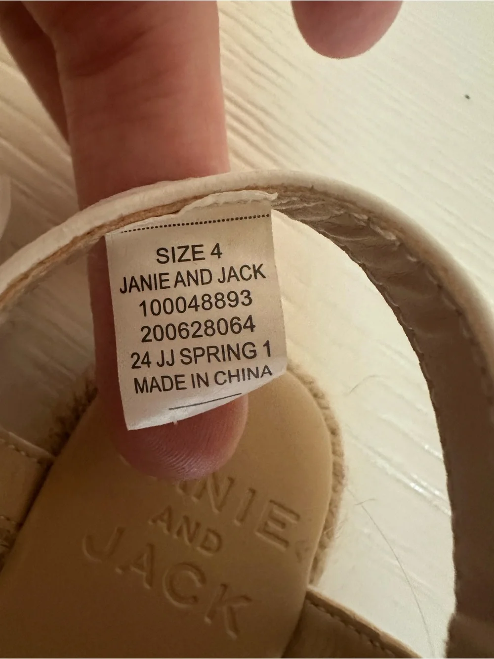 NWOT Janie and Jack White 3D Rose Flower Espadrille Sandals Size 4